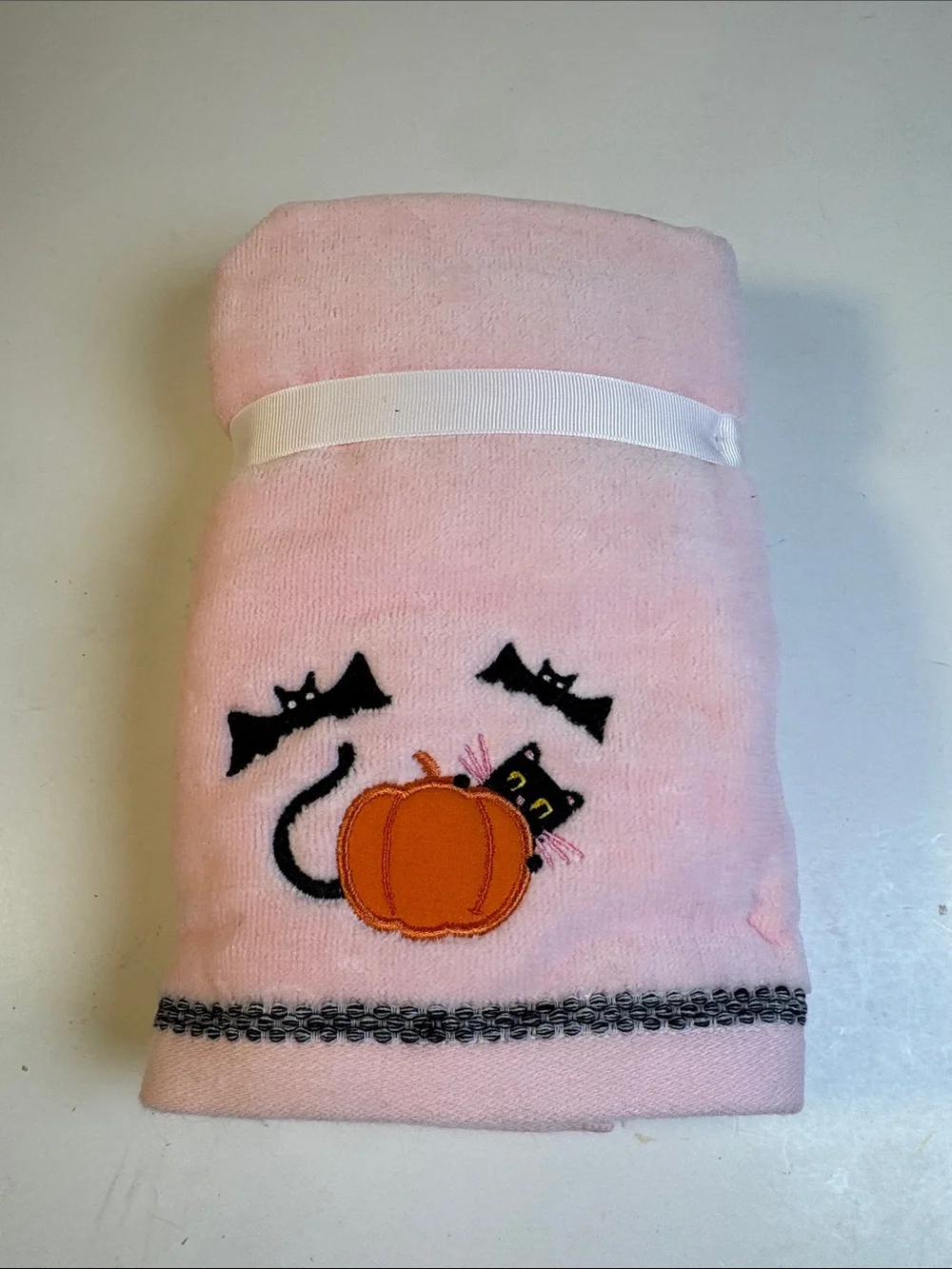 Black Cat Halloween Hand Towels Bats Pumpkin